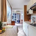 Appartement Nino-3 By Interhome Poreč
