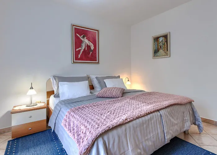 Nino-3 By Interhome Appartamento *