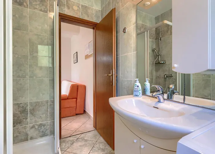 Nino-3 By Interhome Poreč